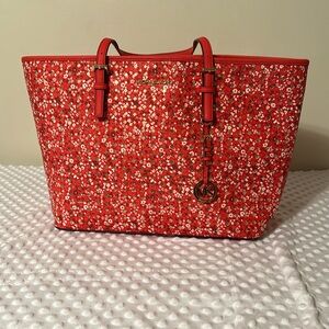Michael Kors Floral Jet Set Tote with COA! Like new!